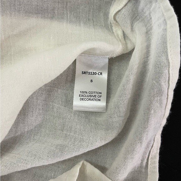 THML Embroidered Blouse - Picture 9 of 9